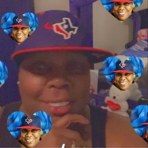 Meet your Posher, Sonya